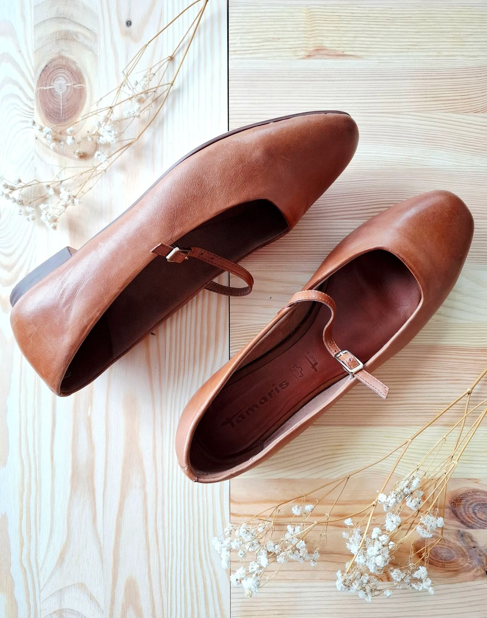 Tamaris – Babies Mary Jane en cuir camel – pointure 40 – état neuf 🤎